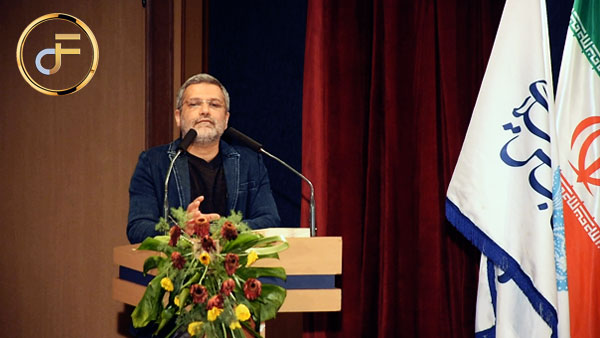 گفتگو با سید علی کاشفی خوانساری دبیر بخش فرهنگی و هنری هشتمین جشنواره مد و لباس فجر