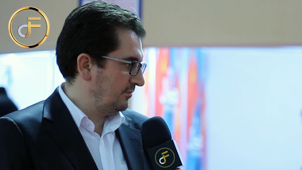 گفتگو با مهدی محمودی دبیر بخش موسسات ، انجمن ها ، خانه های مد و تشکل های صنفی هشتمین جشنواره مد و لباس فجر